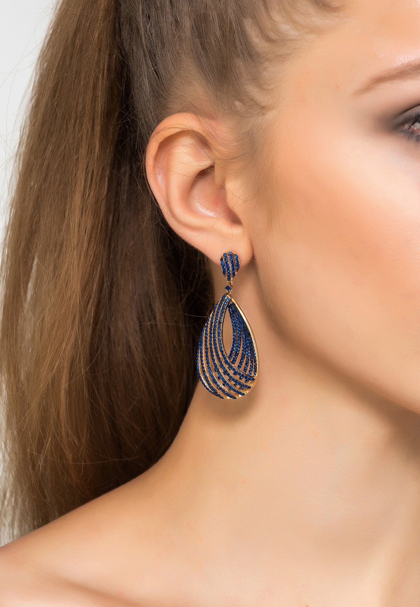 Vortex Teardrop Earring Sapphire Blue CZ Gold